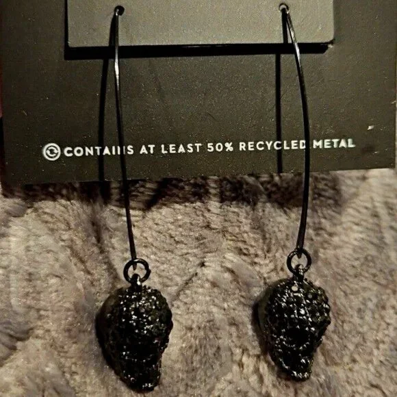 VERA WANG Goth Halloween Black Skull Head Black Crystal Drop Earrings**NEW! - Picture 3 of 4